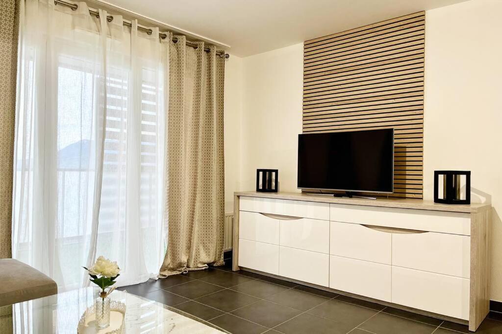 Appartement T2 Vue Panoramique Sur Annecy Seynod Kültér fotó